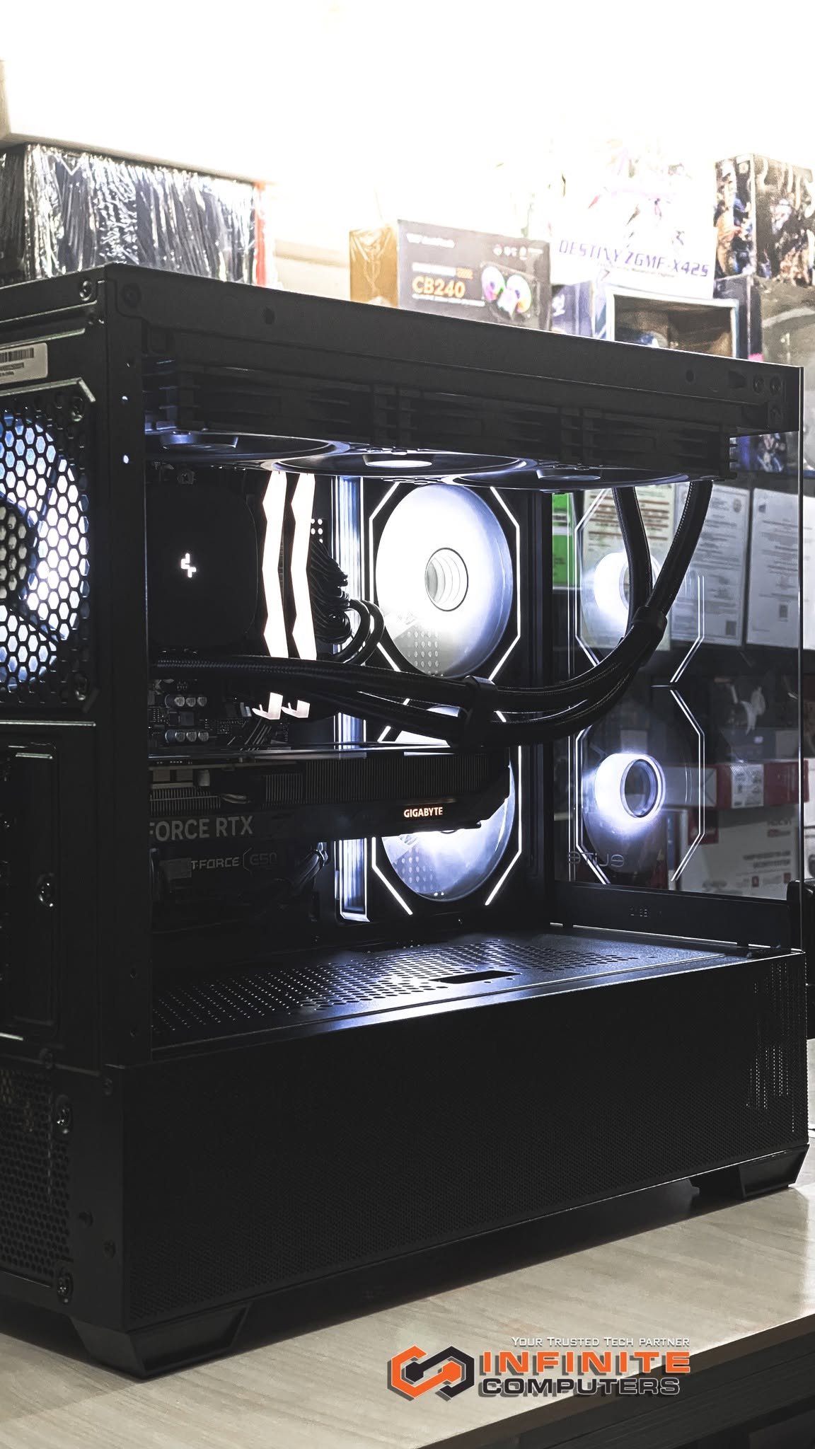 RYZEN 7 7700 + RTX 5060 8GB PC build thumbnail 3
